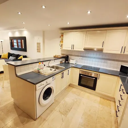 Villacana Playa Elena エステポナ