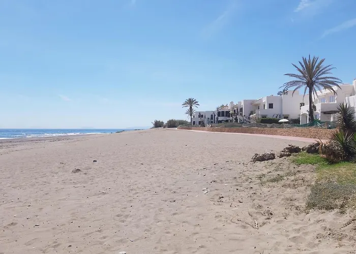 Villacana Playa Elena 펜션 에스테포나