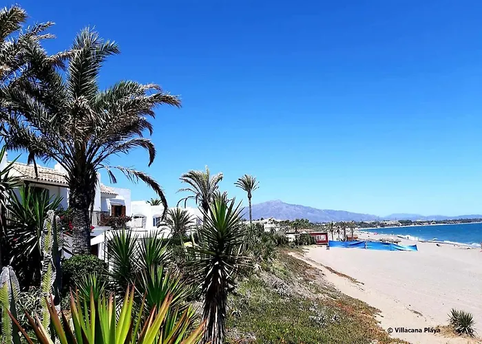 Villacana Playa Elena * 에스테포나